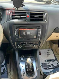 ڤۆڵکسواگن جێتا